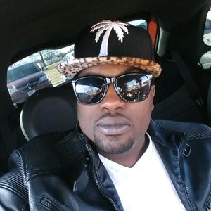 Meet your Posher, Reginald